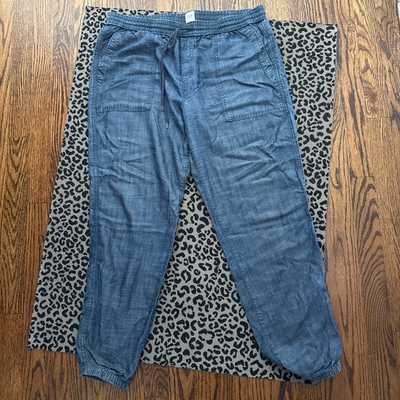 GAP Pants - GAP Blue Chambray Jogger Pants